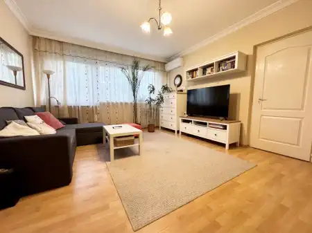 Eladó panellakás, Budapest, XIV. kerület 2 szoba 49 m² 69 M Ft