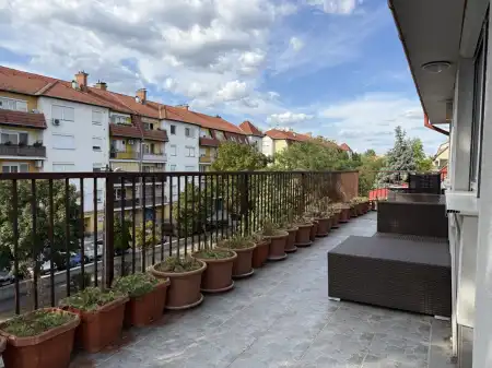 Eladó téglalakás, Budapest, XIV. kerület 2+1 szoba 67 m² 92.5 M Ft