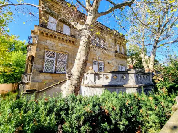 Eladó téglalakás, Budapest, XIV. kerület 5 szoba 171 m² 259.8 M Ft
