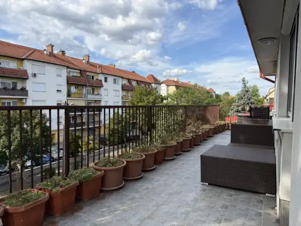 Eladó újszerű téglalakás, Budapest, XIV. kerület 2+1 szoba 67 m² 92.5 M Ft